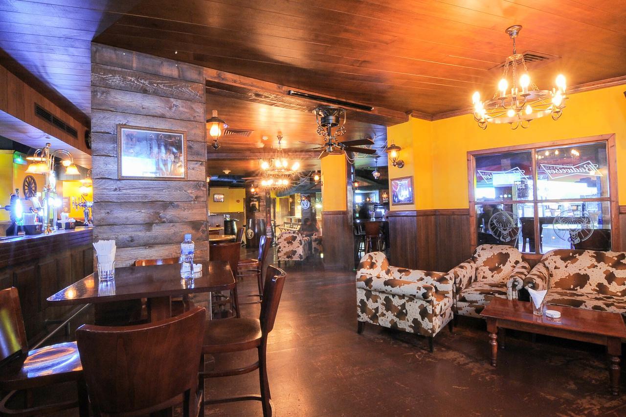 מנאמה Ramee California Hotel מראה חיצוני תמונה